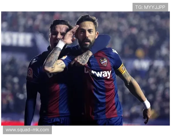 莱万特边路发力,攻势如潮引关注 莱万特边路发力,攻势如潮引关注